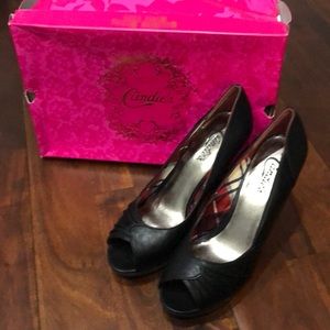 NEW Candie’s Lifft peep toe heel/shoe - Sz 7.5 - Black